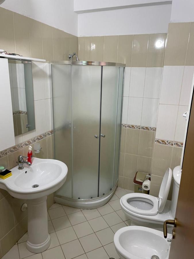 Family Suite Residence Vlore Ngoại thất bức ảnh