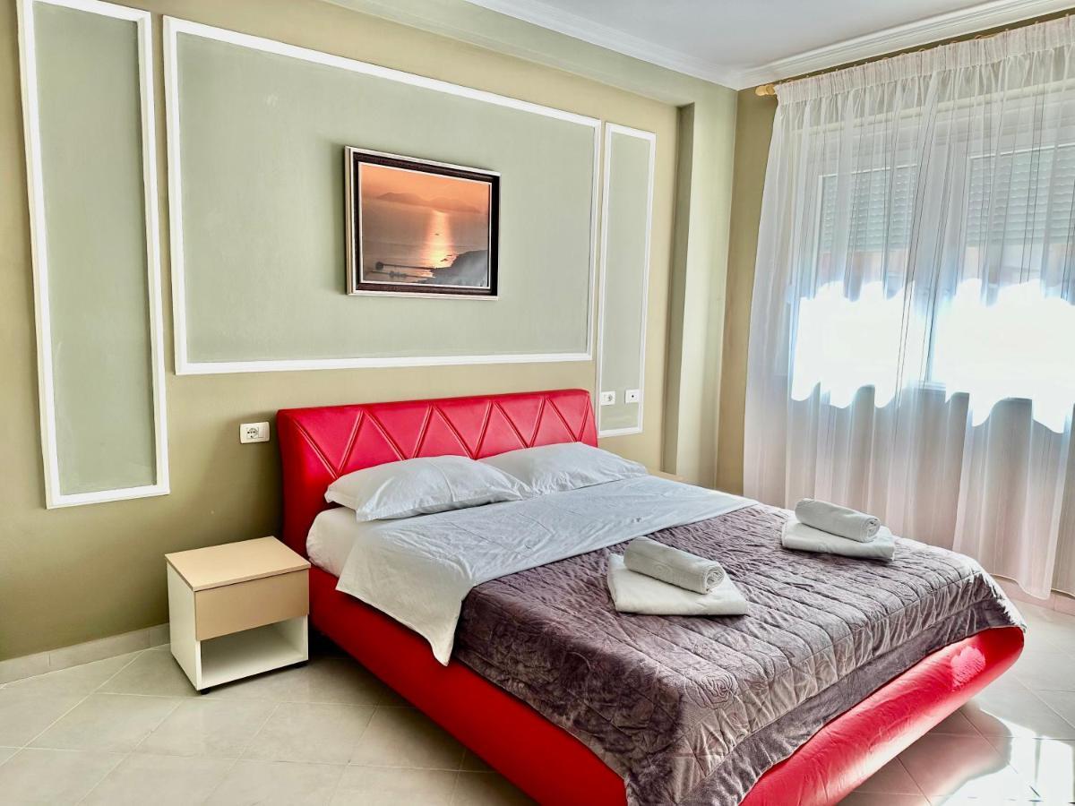 Family Suite Residence Vlore Ngoại thất bức ảnh