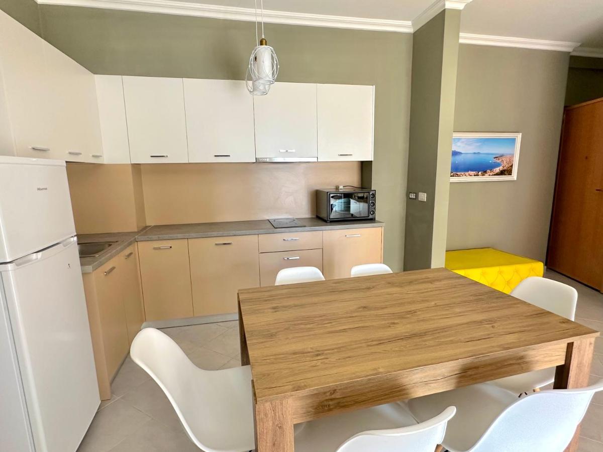 Family Suite Residence Vlore Ngoại thất bức ảnh