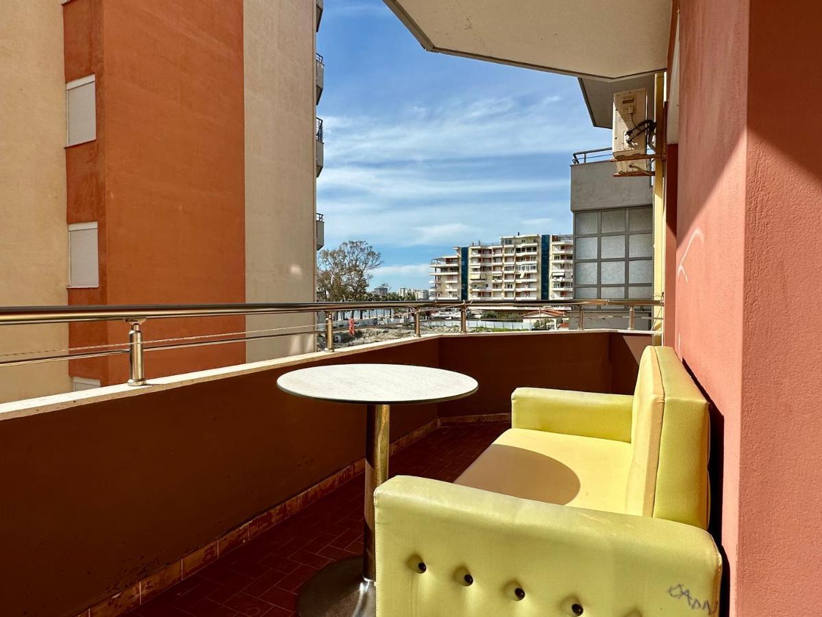 Family Suite Residence Vlore Ngoại thất bức ảnh