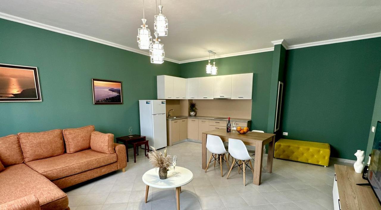 Family Suite Residence Vlore Ngoại thất bức ảnh