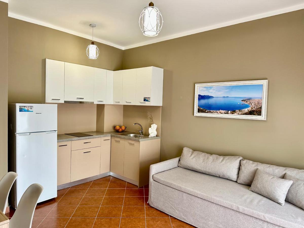Family Suite Residence Vlore Ngoại thất bức ảnh
