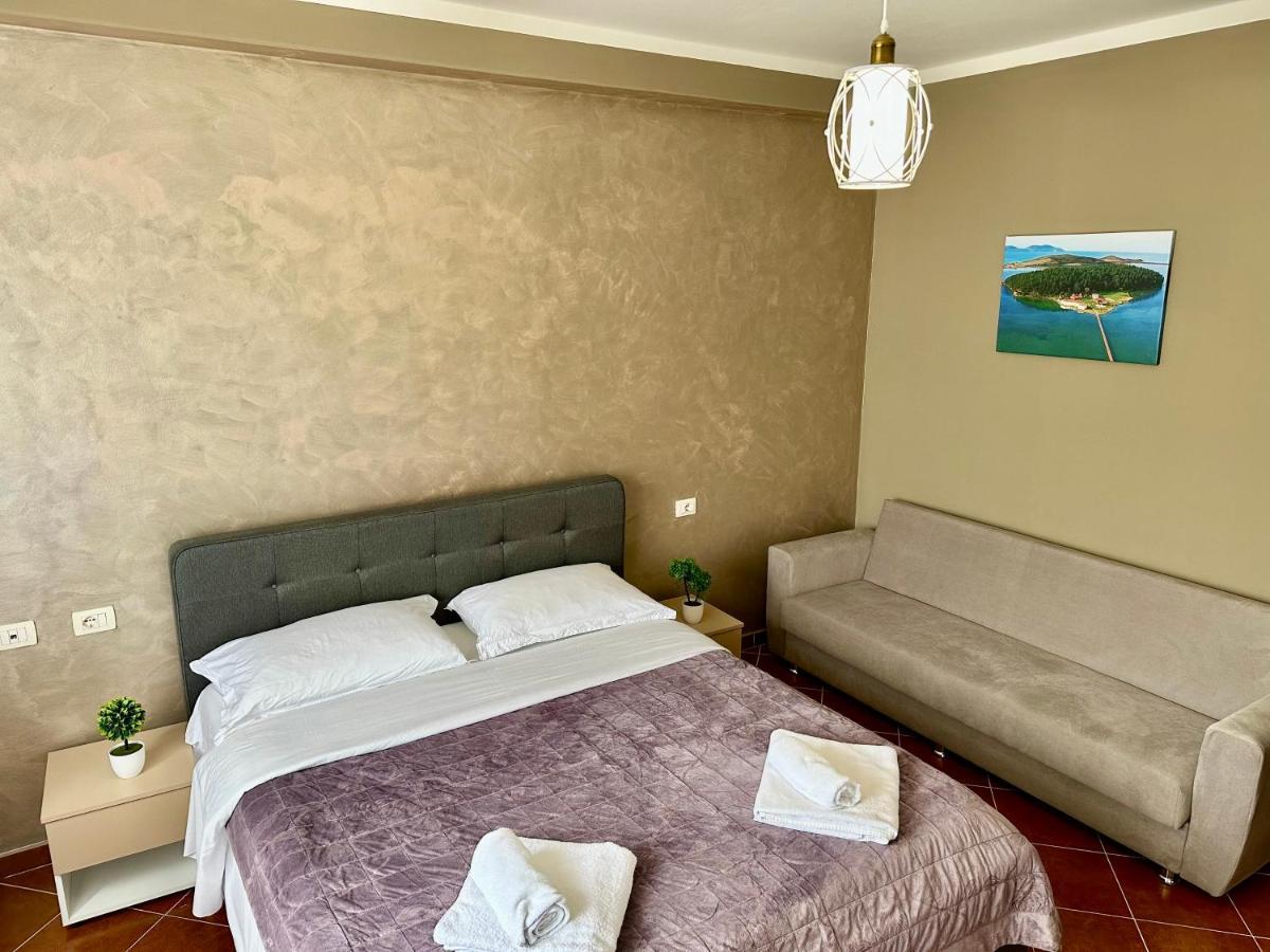 Family Suite Residence Vlore Ngoại thất bức ảnh