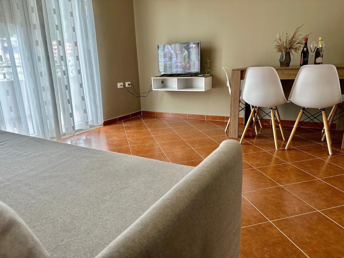 Family Suite Residence Vlore Ngoại thất bức ảnh