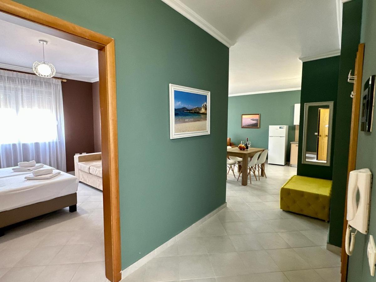 Family Suite Residence Vlore Ngoại thất bức ảnh