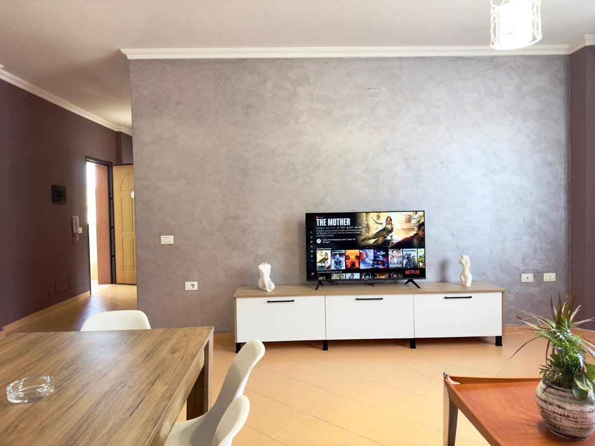 Family Suite Residence Vlore Ngoại thất bức ảnh