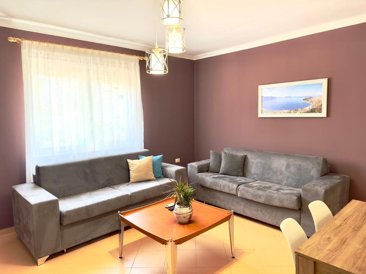 Family Suite Residence Vlore Ngoại thất bức ảnh